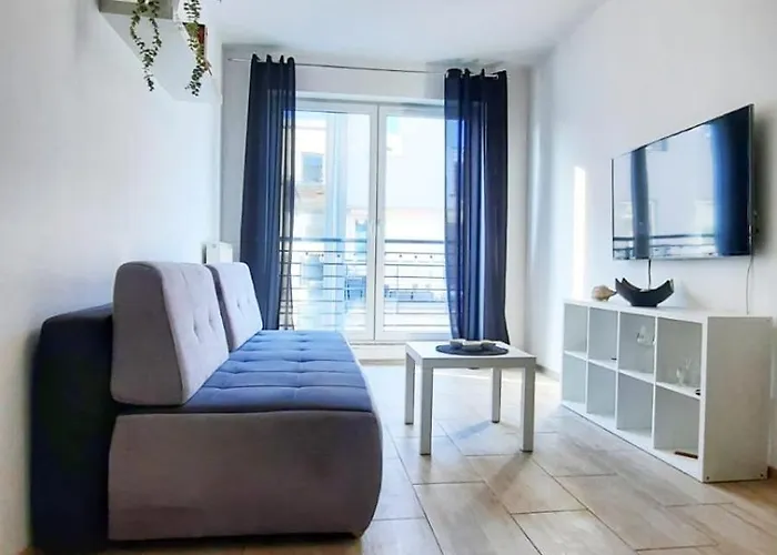 Owsiana Zatoka * 露米雅